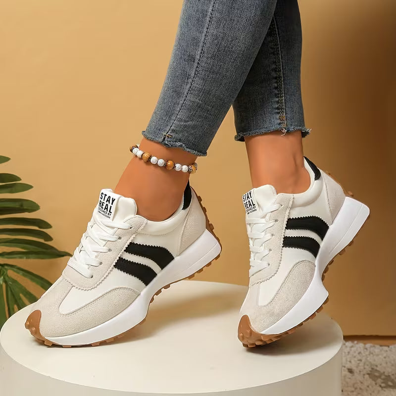 Comfortable Trainers for Women with Colorblock Panel Lace Up Cushioned Sole Retro Runner Style