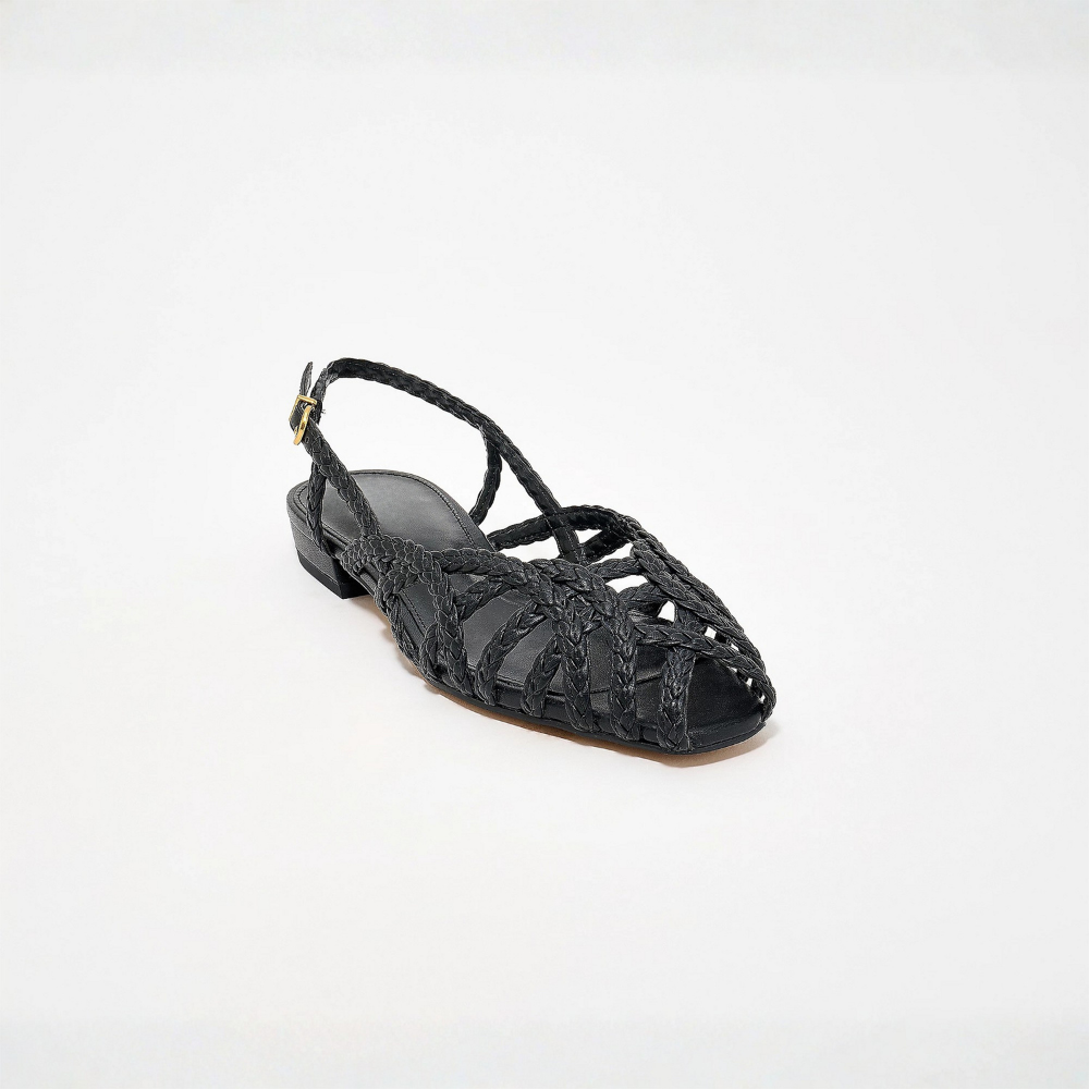 Comfortable Jelly Sandals for Women with Woven Cage Strap Closed Toe Slingback Flat Style