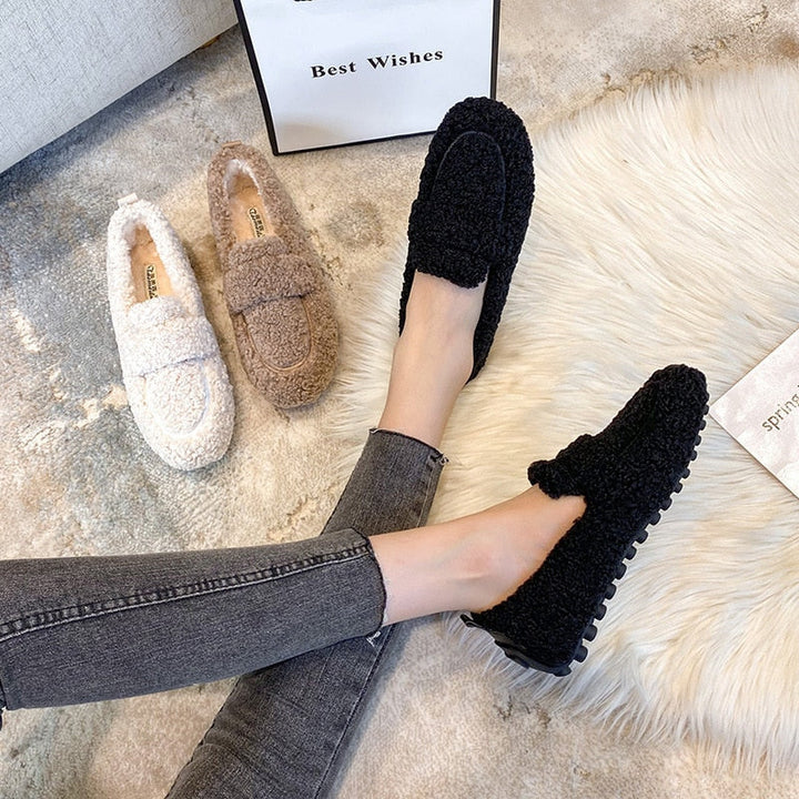 Comfortable Slippers for Women with Curly Faux Fur Upper Bow Detail Moccasin Slip On Style