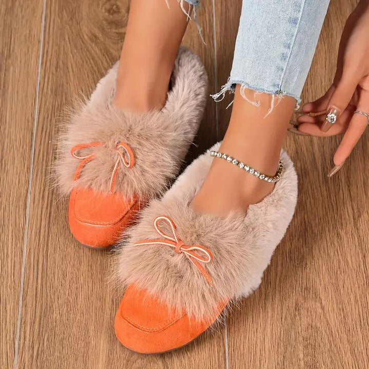 Comfortable Slippers for Women with Faux Fur Pom Detail Cushioned Slip On House Shoes