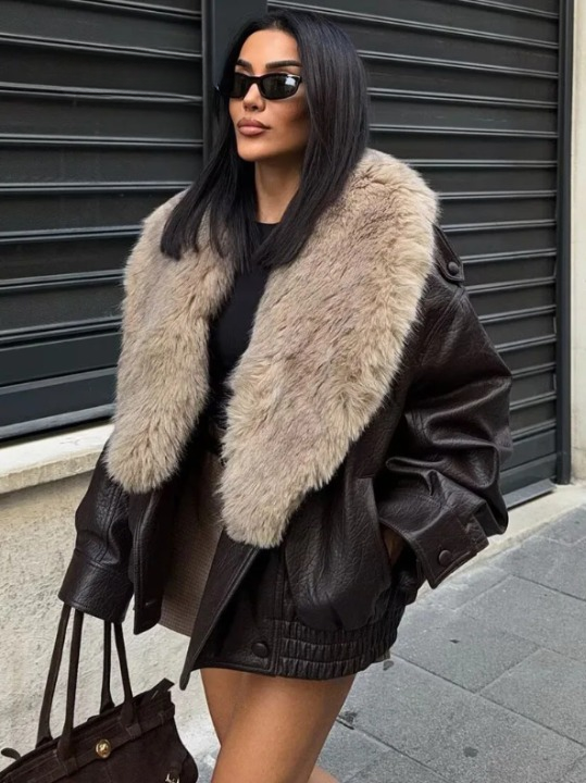 Elegant Faux Fur Collar Leather Jacket for Women with Long Sleeve Oversized Snap Button Style